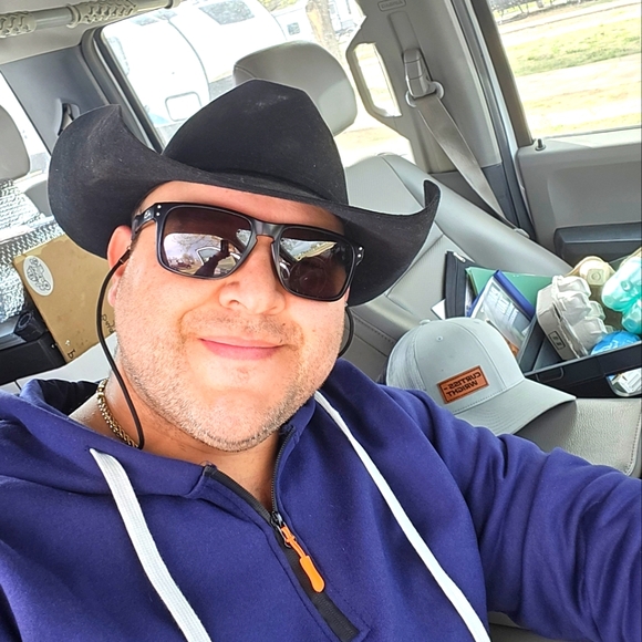 Meet your Posher, Bryan - Picture 2 of 8